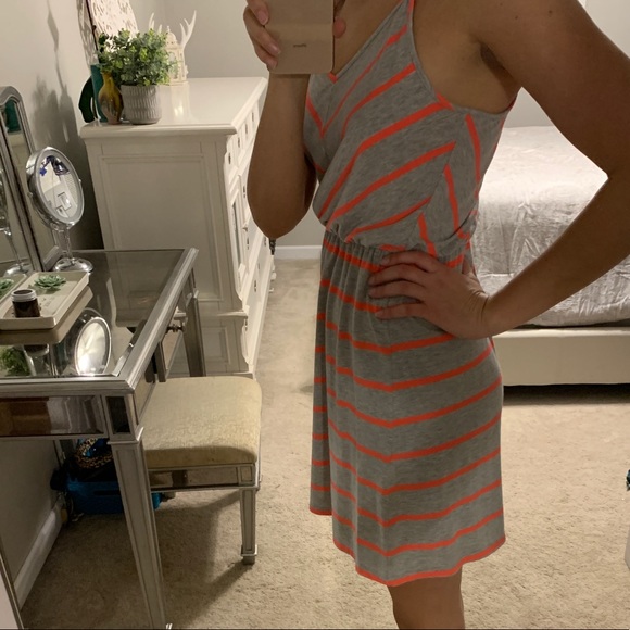 Dress - Picture 2 of 5